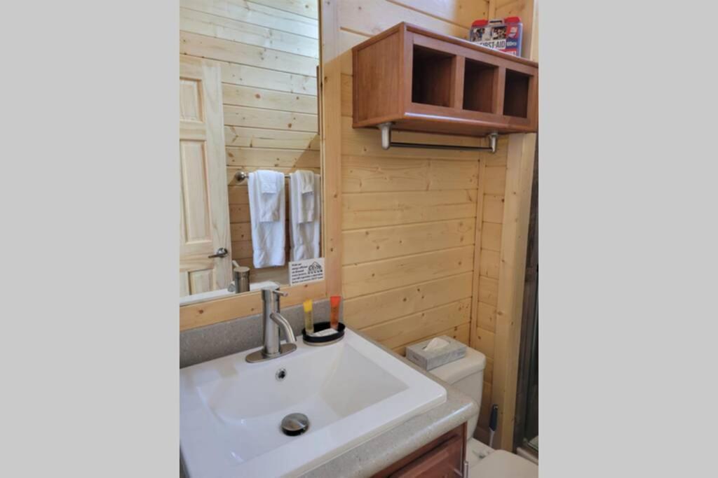 Chalet 073 Tiny Nr Grand Canyon South Rim Sleeps 8